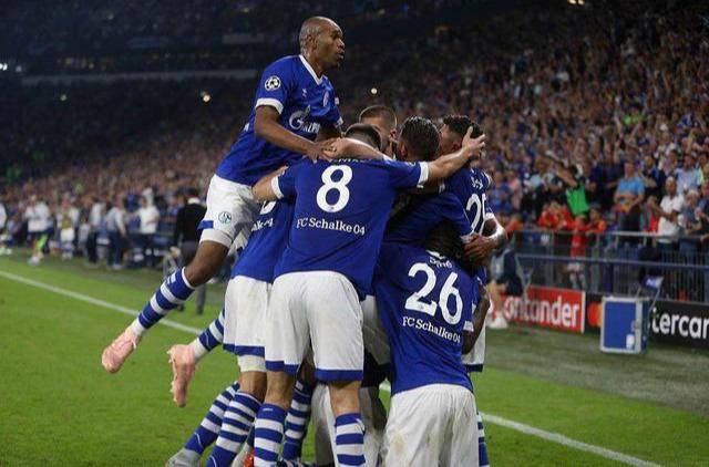  沙尔克04财政危机影响引援计划  