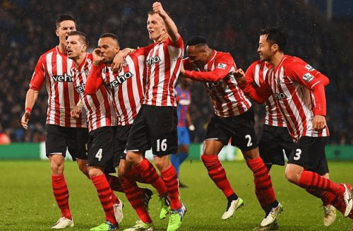  南安普顿与布莱顿展开对攻大战握手言和