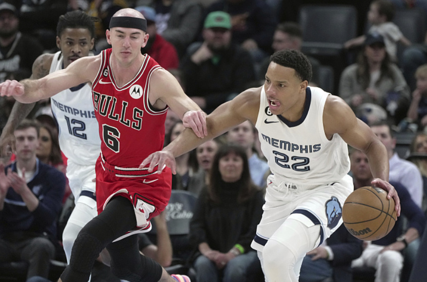  莫兰特超高难度拉杆上篮，灰熊绝杀马刺终结三连败